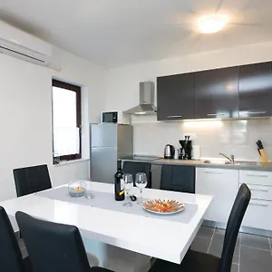 Apartament Dević, Sukošan